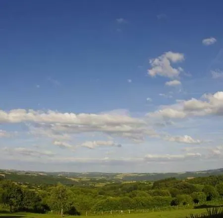 Dom wakacyjny La Ferme De Gouzinat *